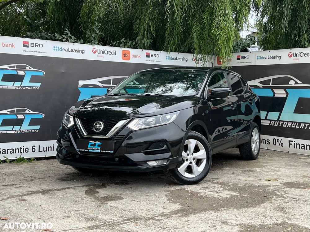 Nissan Qashqai 1.7 dCi ALL-MODE 4x4i ACENTA - 1
