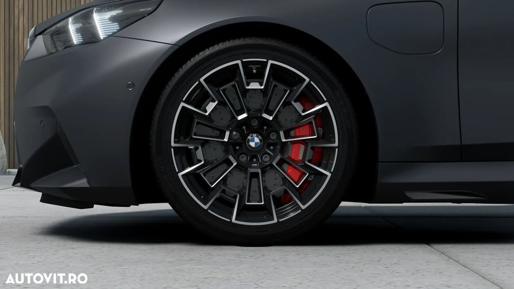 BMW M5 xDrive AT PHEV - 8