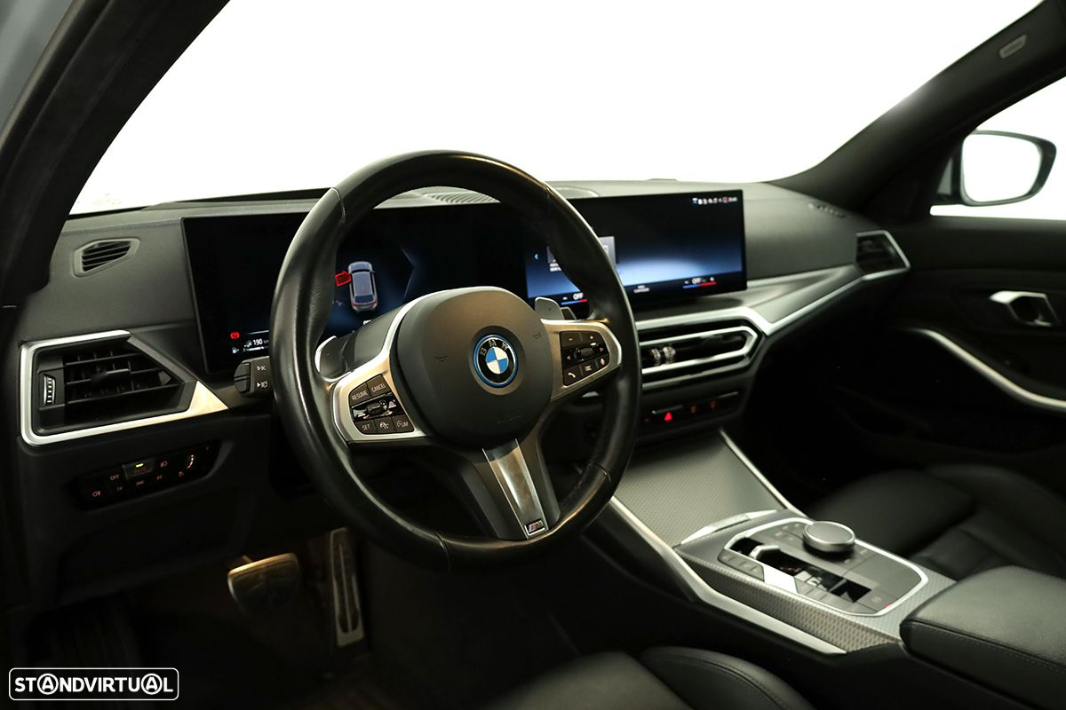 BMW 330 e Touring Pack M Auto - 8