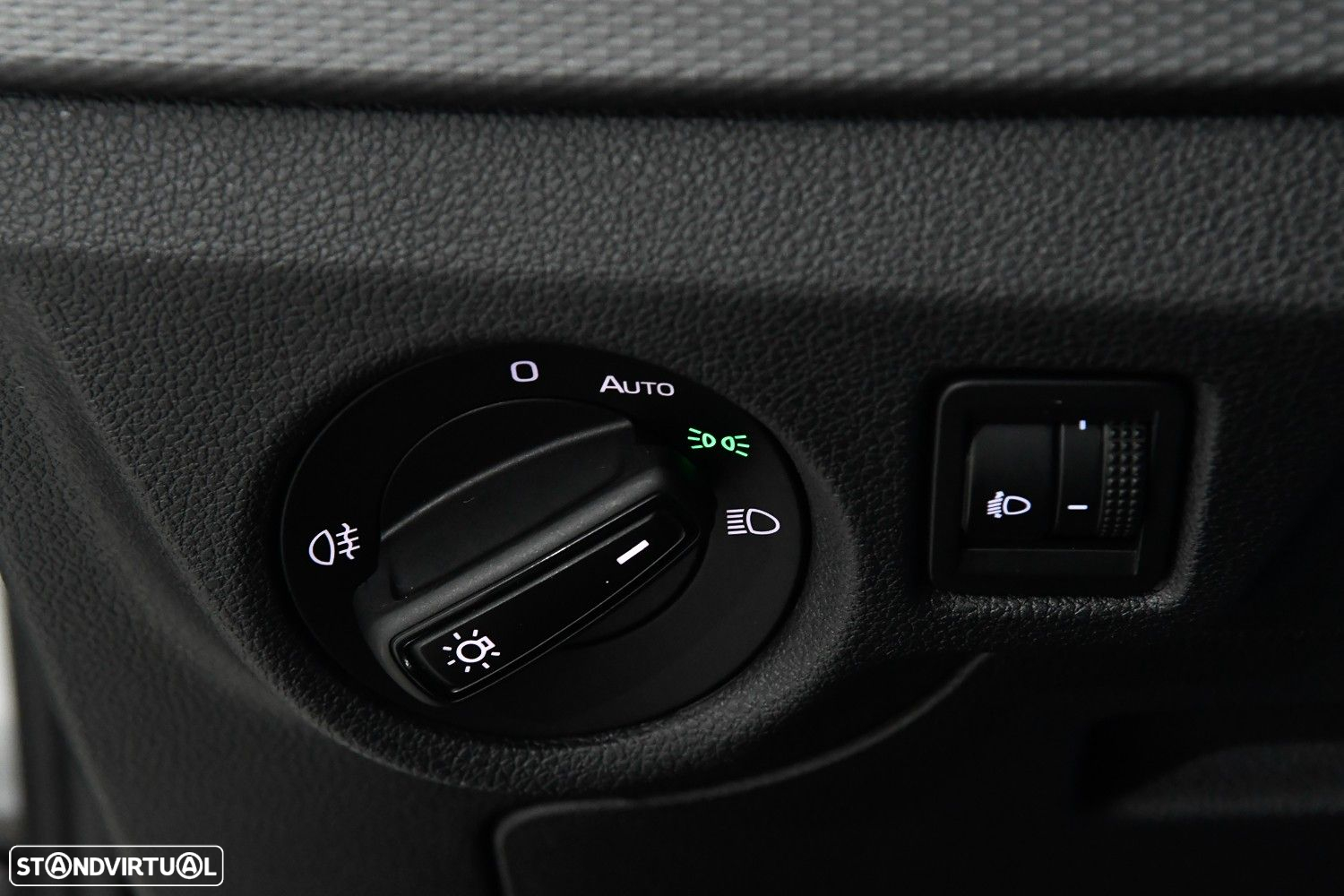 Skoda Kamiq 1.0 TSI Ambition - 19