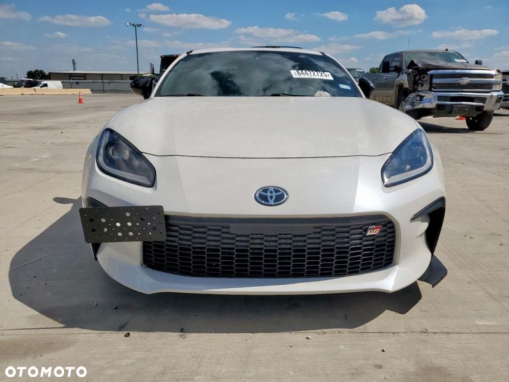 Toyota GR86 - 6