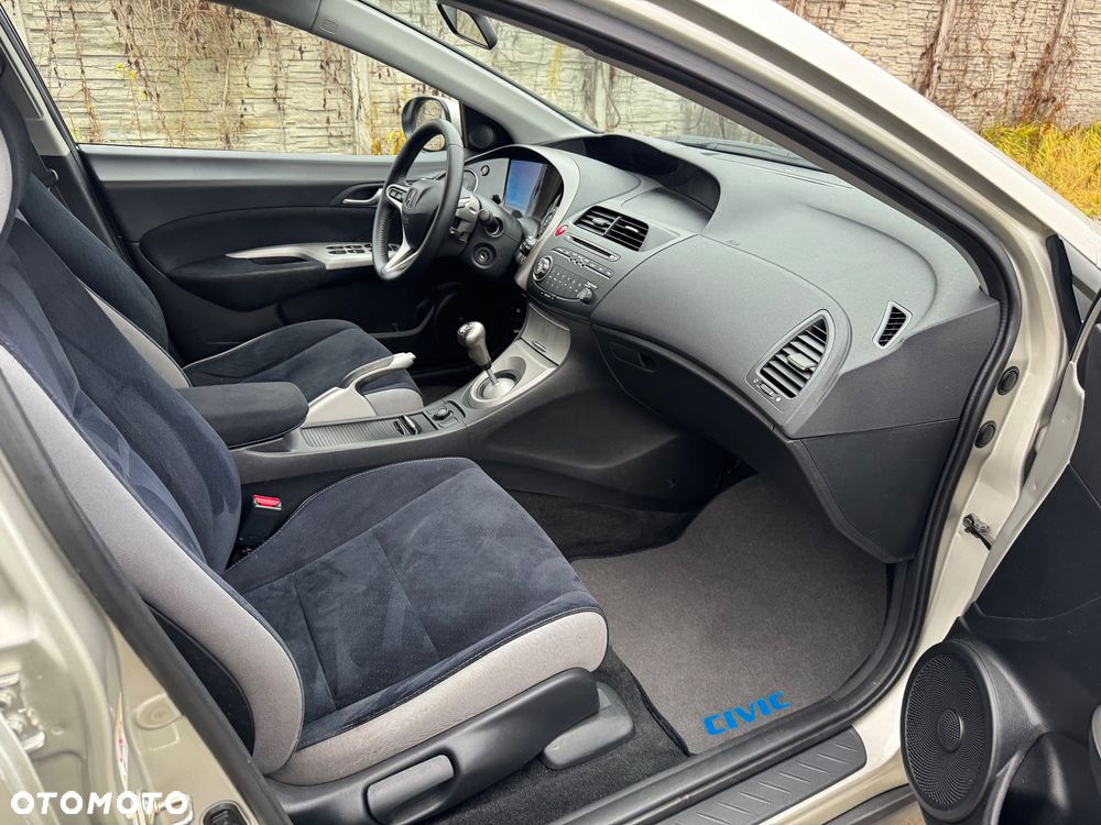 Honda Civic 1.4 i-VTEC Sport - 16