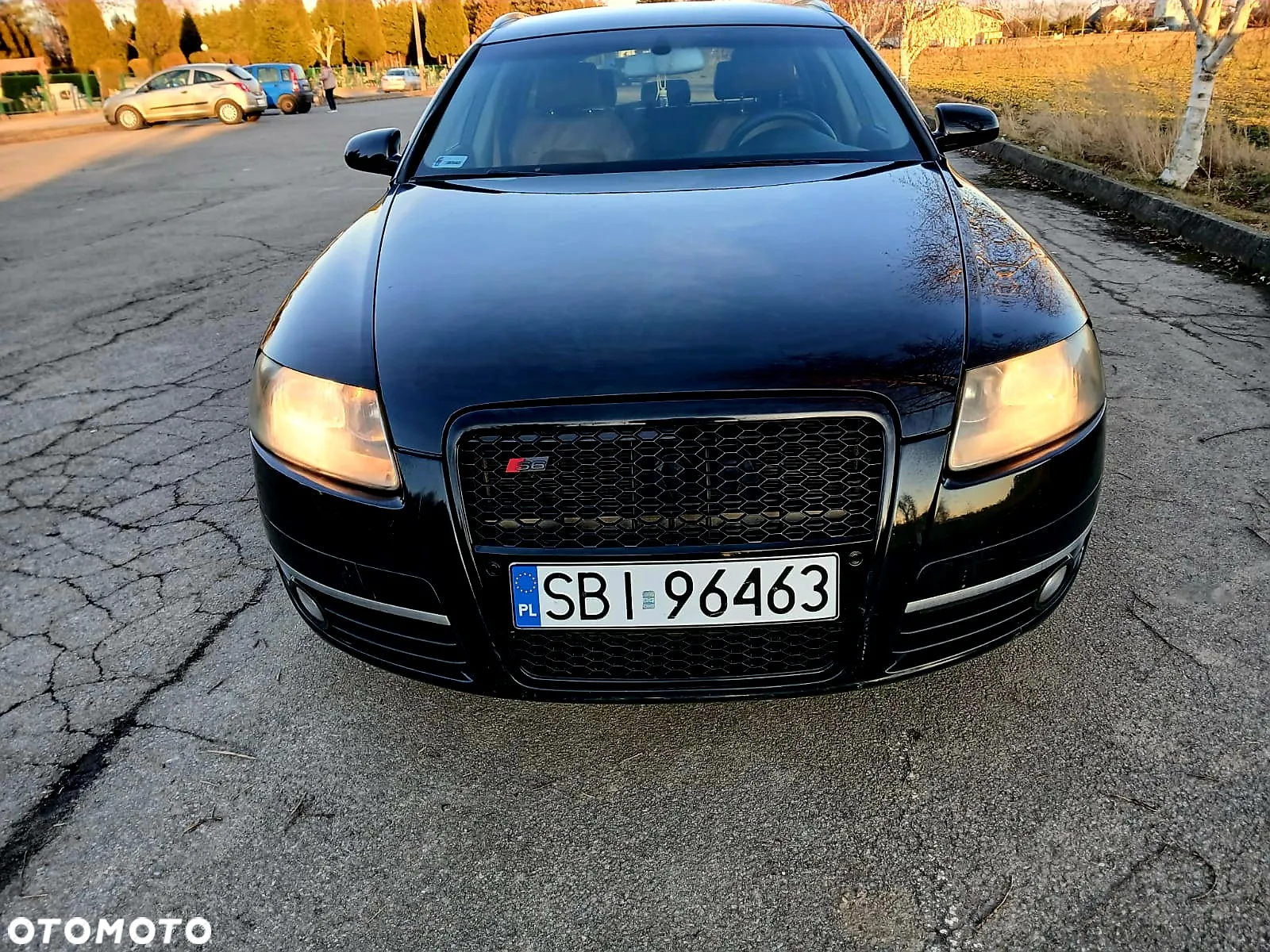 Audi A6 2.4 - 6