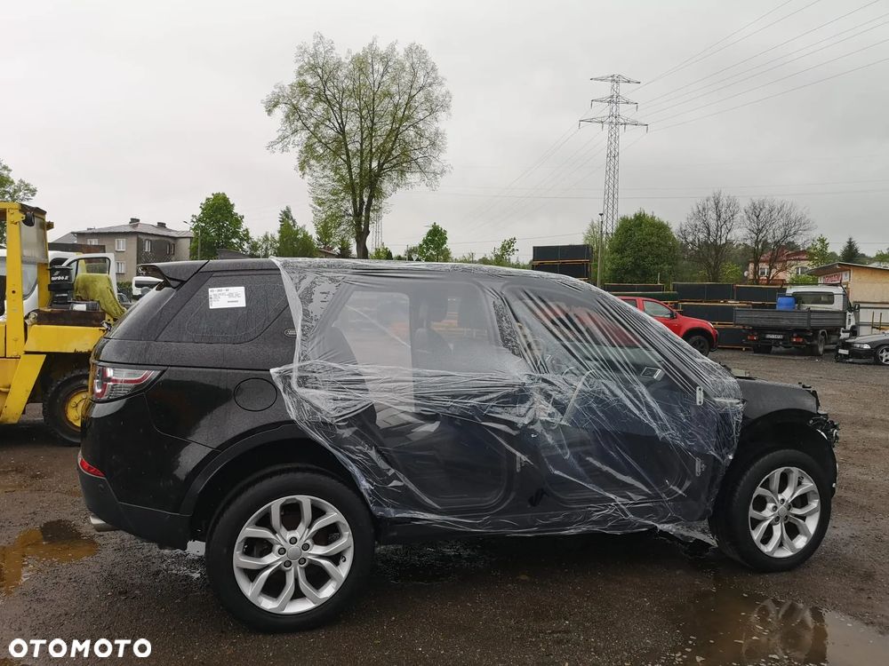 Land Rover Discovery Sport TD4 HSE Luxury - 16