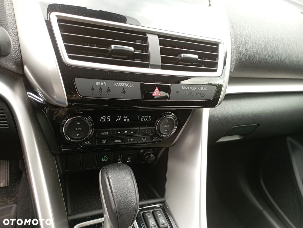 Mitsubishi Eclipse Cross 1.5 T Invite Plus CVT - 9