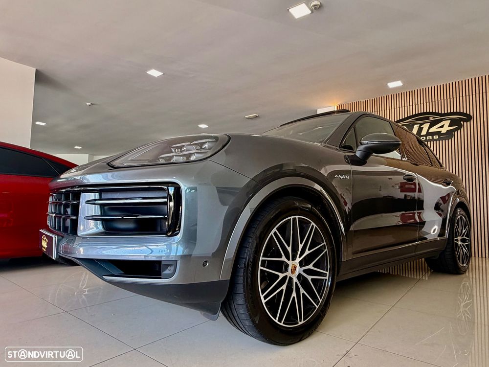 Porsche Cayenne - 28
