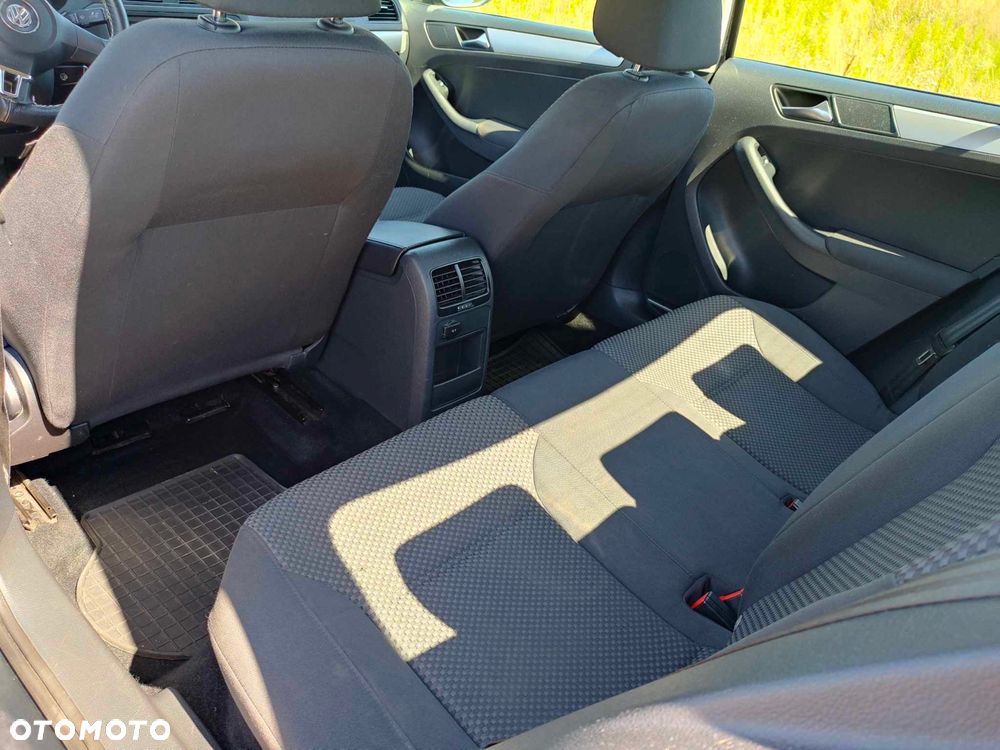 Volkswagen Jetta 1.6 TDI DPF Comfortline - 7