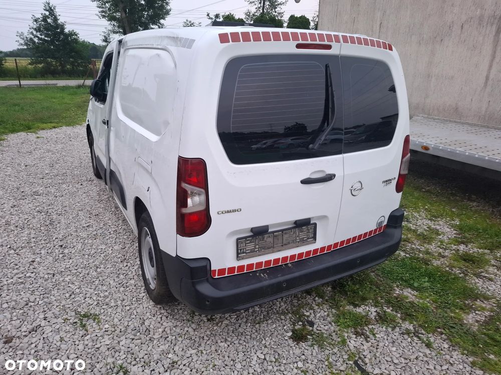 Opel Combo L 1.5 BlueHDi S&S - 5