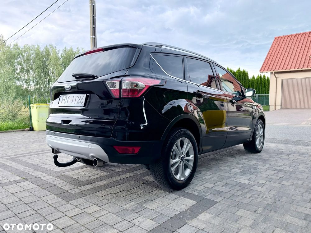 Ford Kuga 2.0 TDCi AWD Titanium - 4