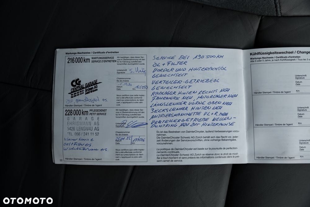 Jeep Grand Cherokee 4.7 Overland - 37