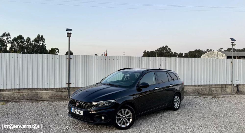 Fiat Tipo Station Wagon 1.3 M-Jet Lounge Tech - 2