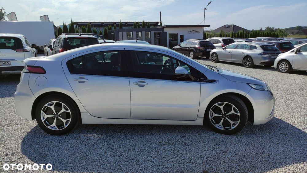 Opel Ampera - 21
