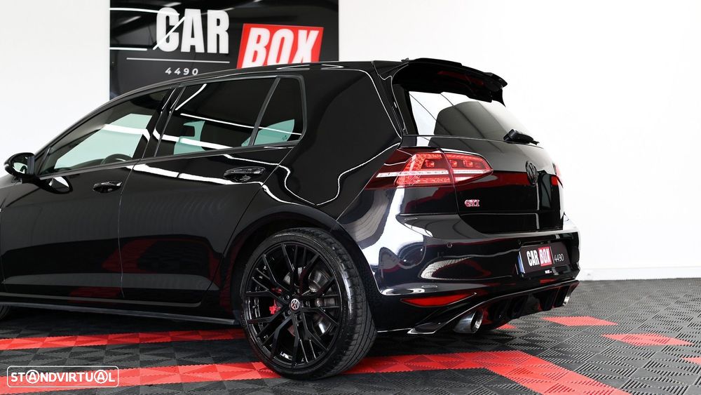 VW Golf - 15