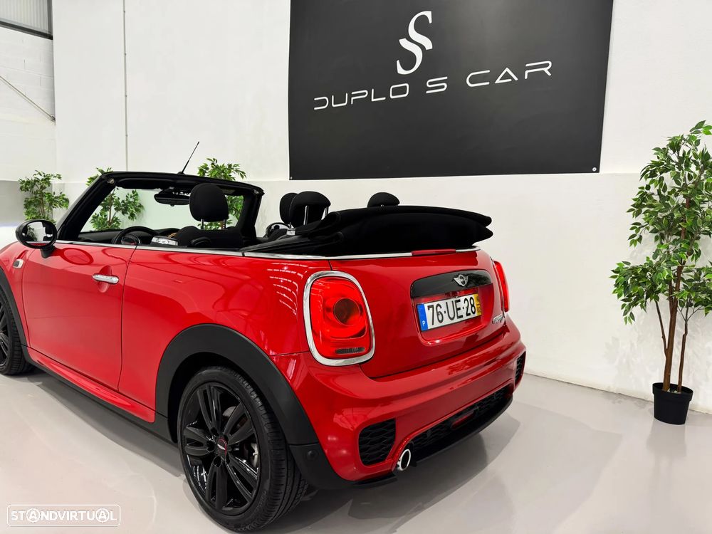 MINI Cabrio Cooper D - 12