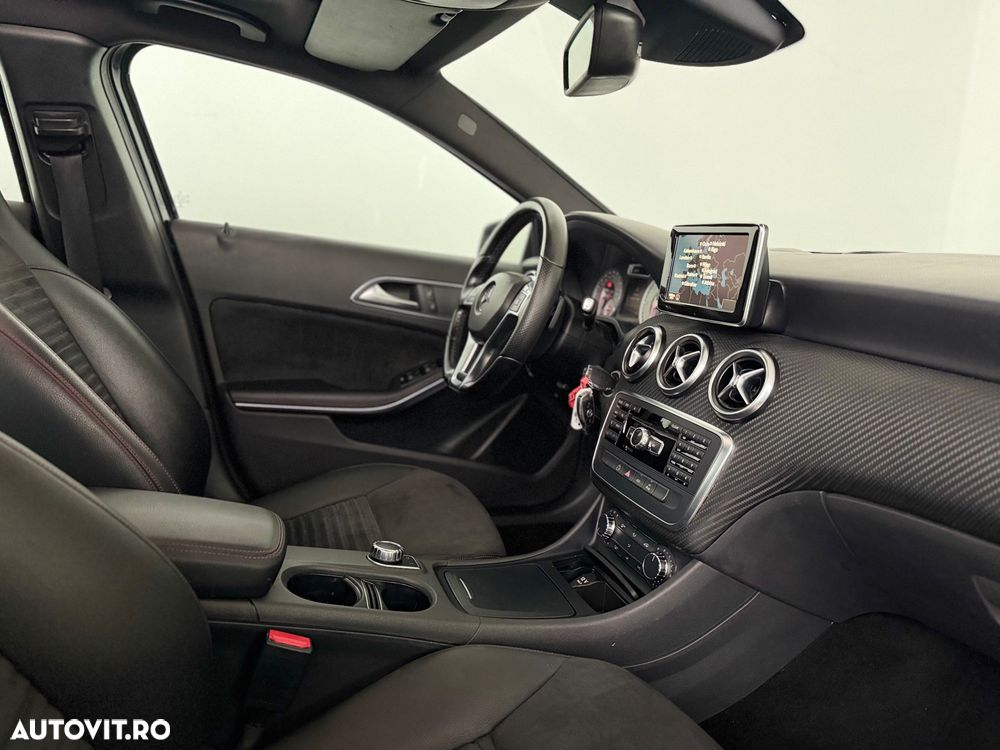 Mercedes-Benz A 180 CDI 7G-DCT AMG Line - 17