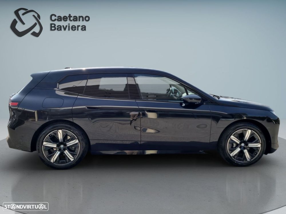 BMW iX xDrive 45 Pack Desportivo - 9