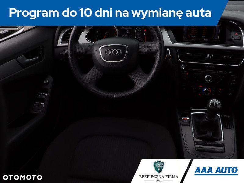 Audi A4 Avant - 8