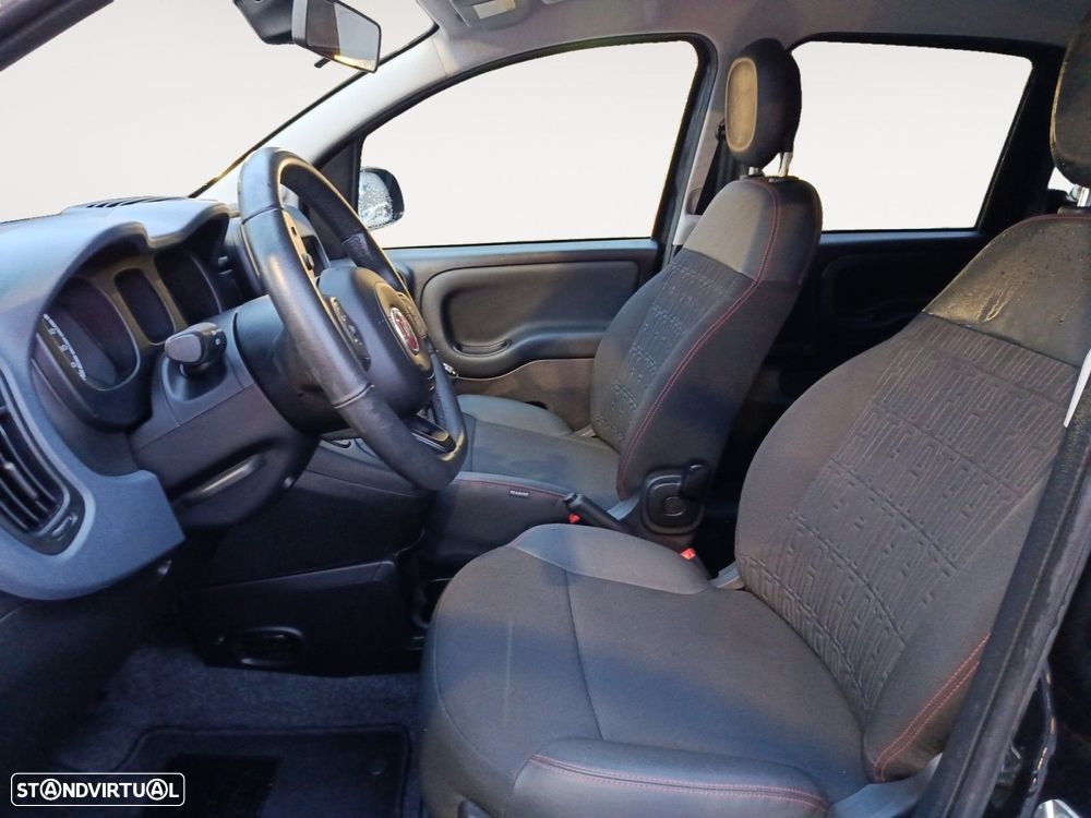 Fiat Panda 1.0 Hybrid (RED) - 9