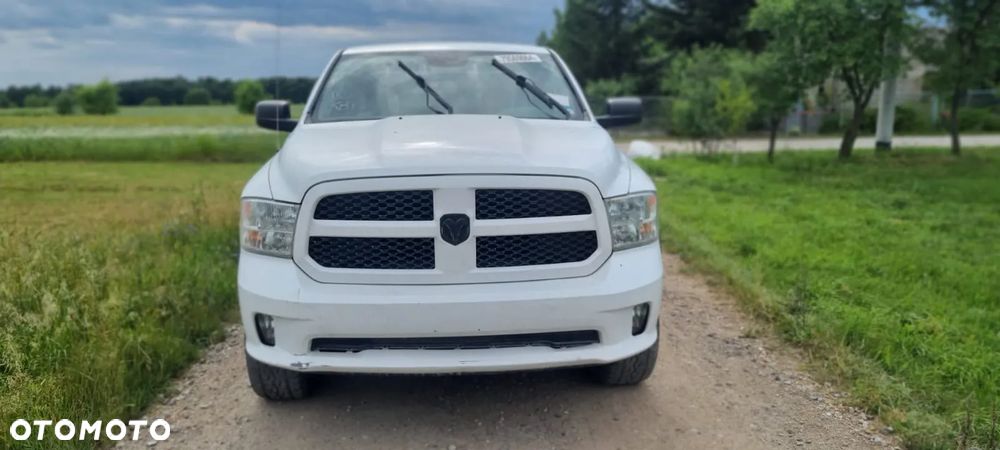 Dodge RAM 1500 5.7 4x4 - 12