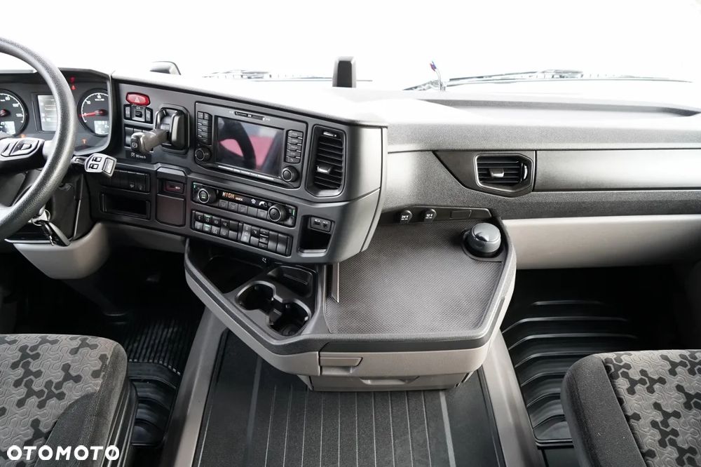 Scania R 410 XT / HYDRAULIKA / RETARDER / 2022 / - 32