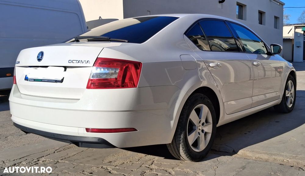 Skoda Octavia 1.4 TSI Style - 4