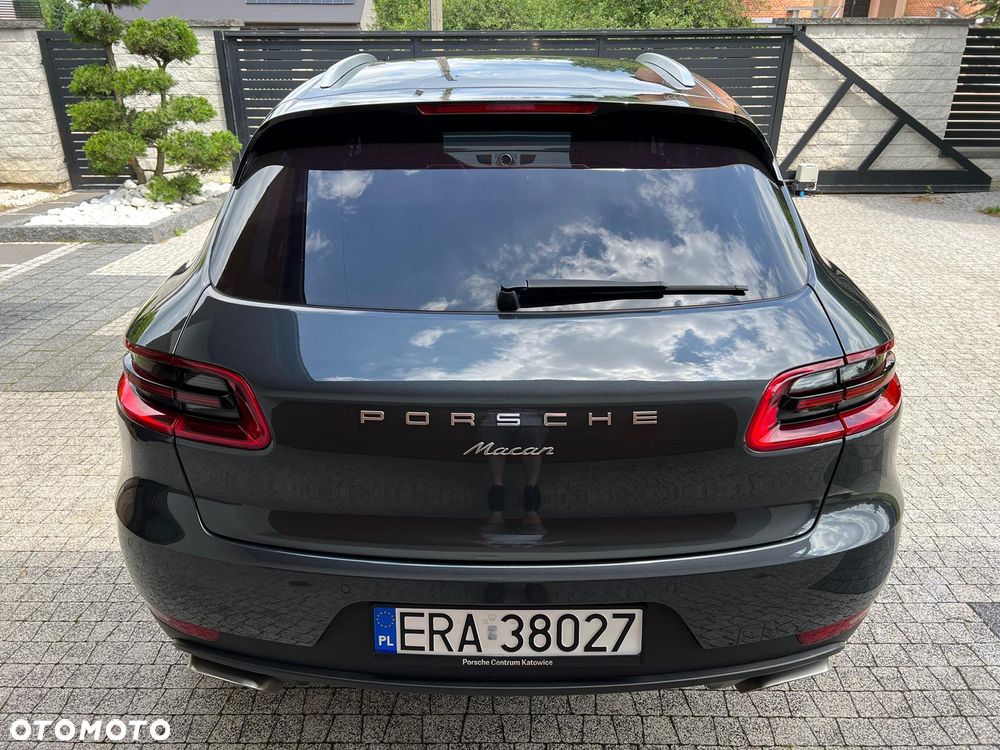 Porsche Macan Standard - 4