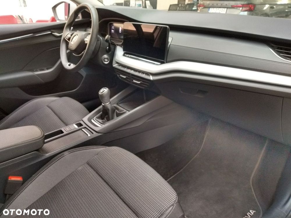 Skoda Octavia 1.5 TSI Business - 24