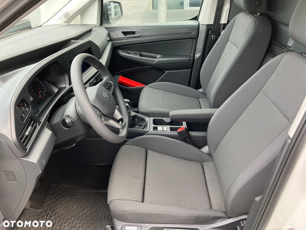 Volkswagen Caddy Caddy  silnik: 2,0 l TDI EU6 SCR  75 kW skrzynia biegów: manualna 6 -biegowa rozstaw osi: 2755 mm - 6