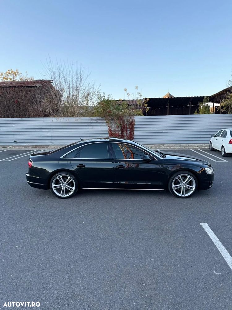 Audi A8 - 3