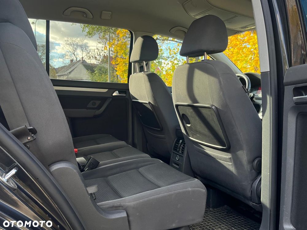 Volkswagen Touran 1.6 Trendline - 8