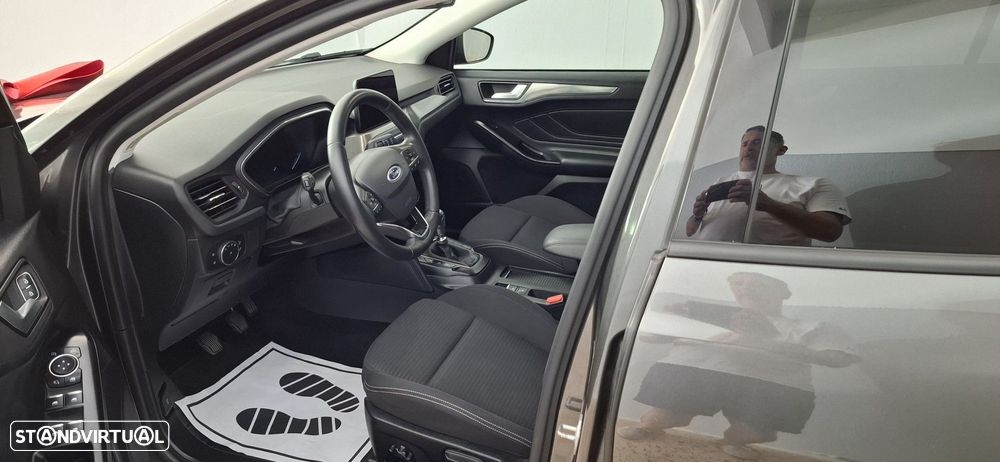 Ford Focus 1.5 TDCi ECOBlue Titanium - 14