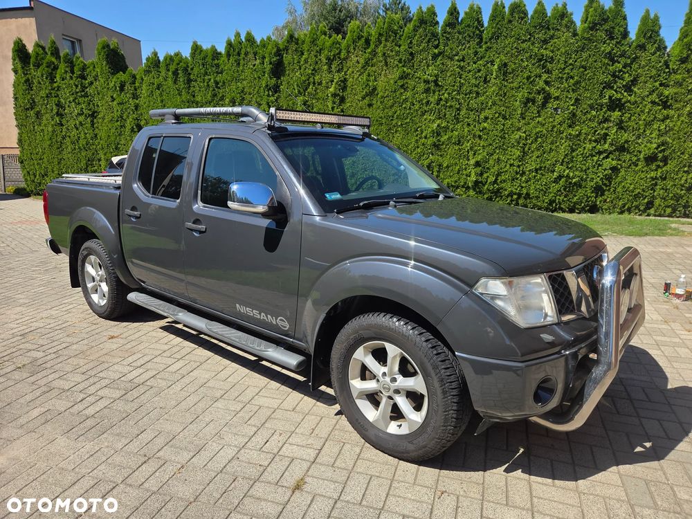 Nissan Navara 2.5 D LE - 8