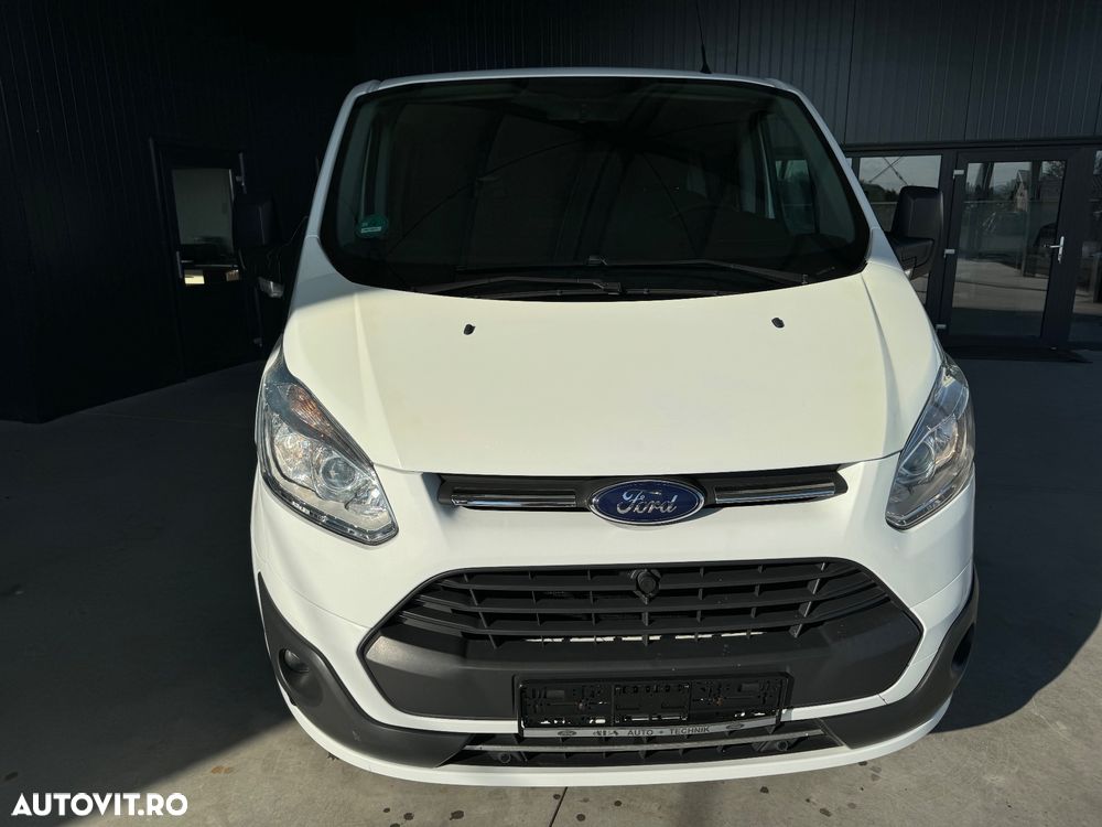 Ford Transit Custom - 10