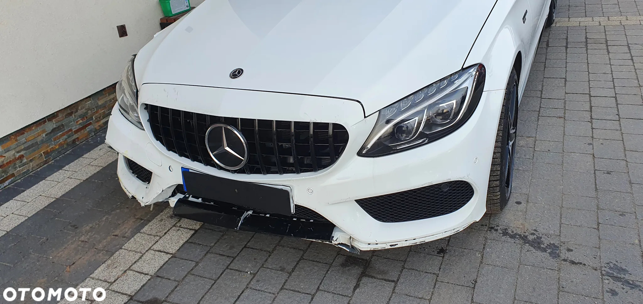 Mercedes-Benz Klasa C AMG 43 4-Matic - 4