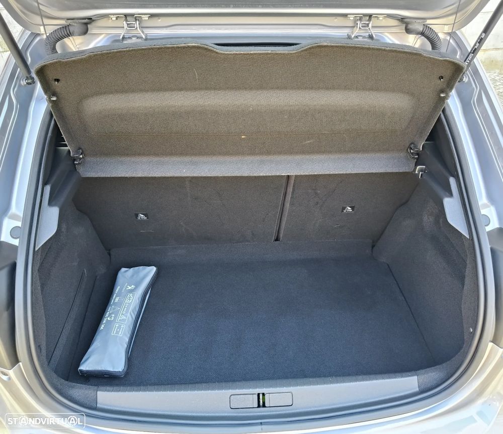 Peugeot 208 1.2 PureTech Active - 24