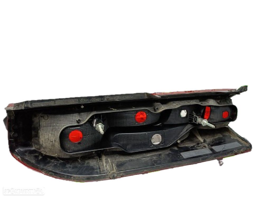 Farolim Dto Peugeot Boxer Caixa - 2