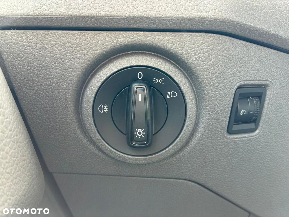 Volkswagen Crafter 35 Brygadówka WARSZTATOWA/Furgon L3/H2, 2.0TDI 140KM, r.o. 3640 - 29