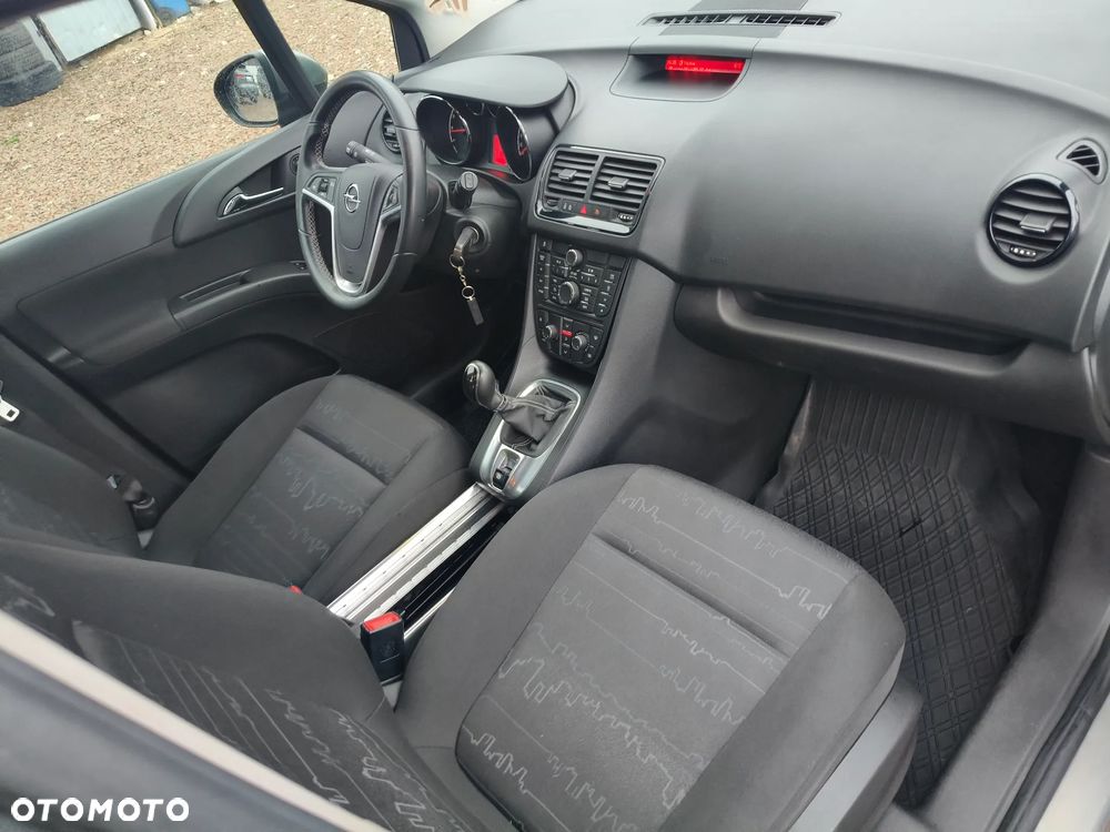 Opel Meriva - 13