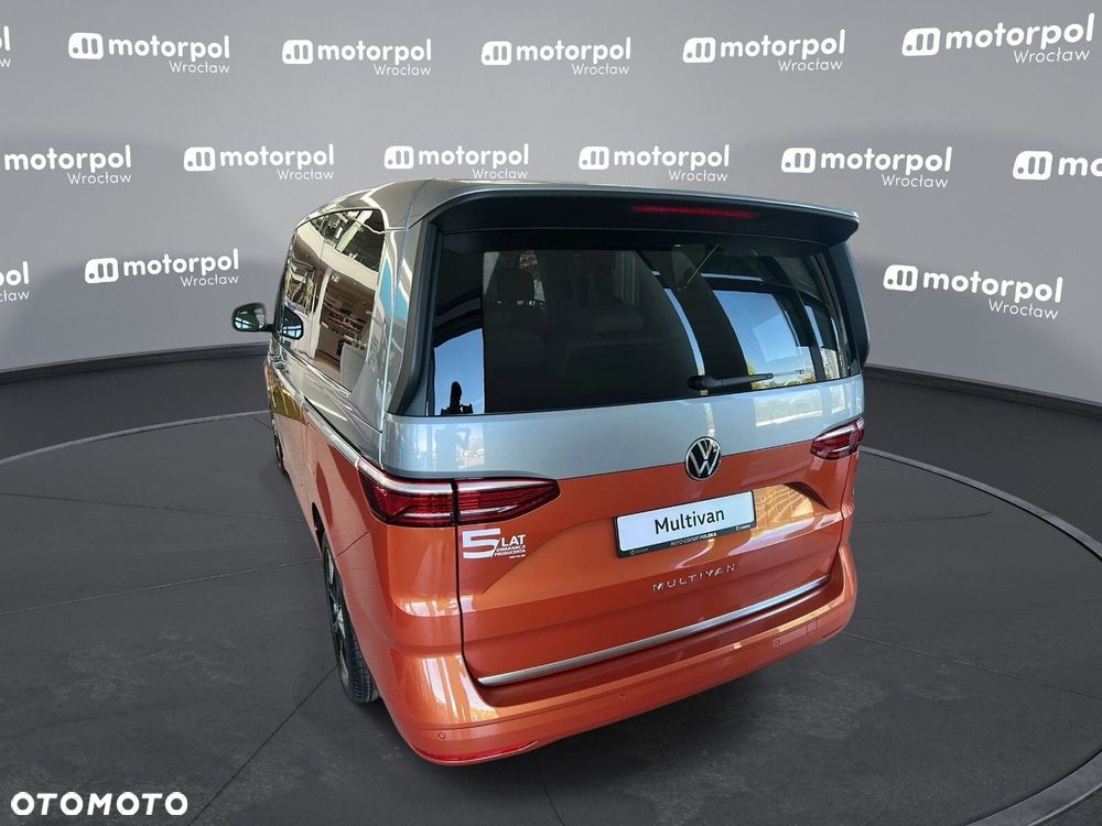 Volkswagen Multivan - 7