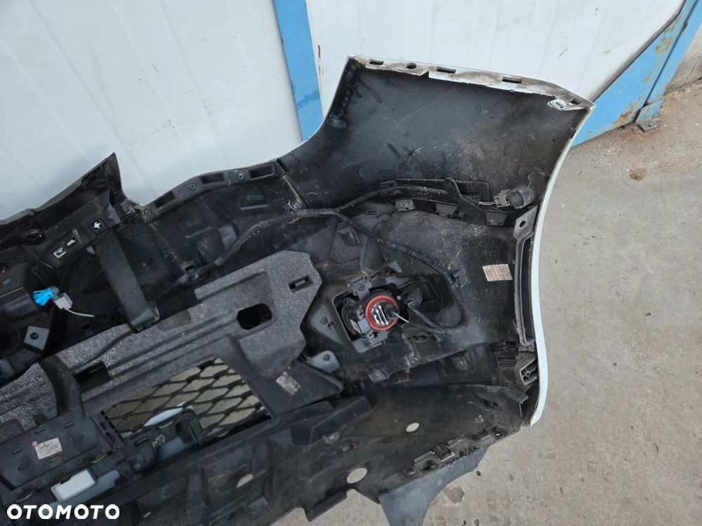 Zderzak przedni Renault Zoe LIFT PDC - 17