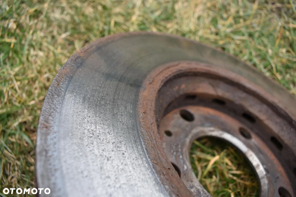 AUDI A8 D3 TARCZE HAMULCOWE KLOCKI TYLNE 290mm BREMBO - 17