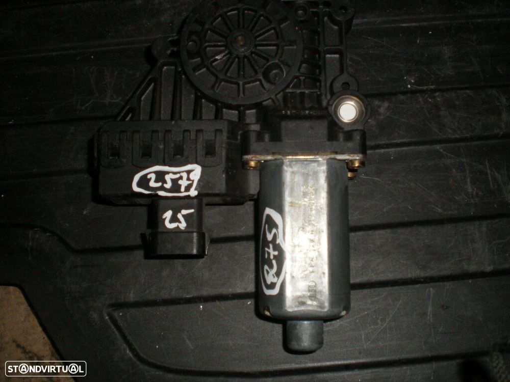 Motor Elevador Vidro 905211881 0130821714 OPEL ASTRA G 2001 FE OPEL ASTRA G   1998 1.4I  16V 90CV 4P CINZA FE - 1