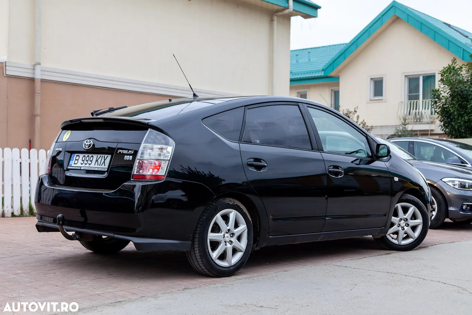 Toyota Prius - 7