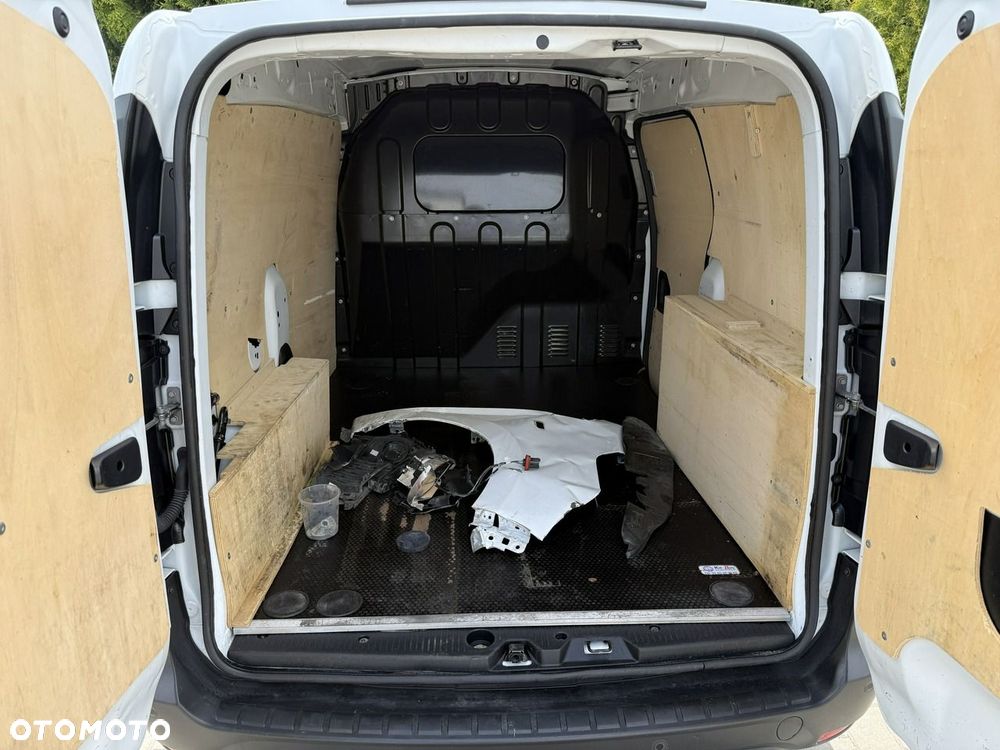 Renault Express - 7