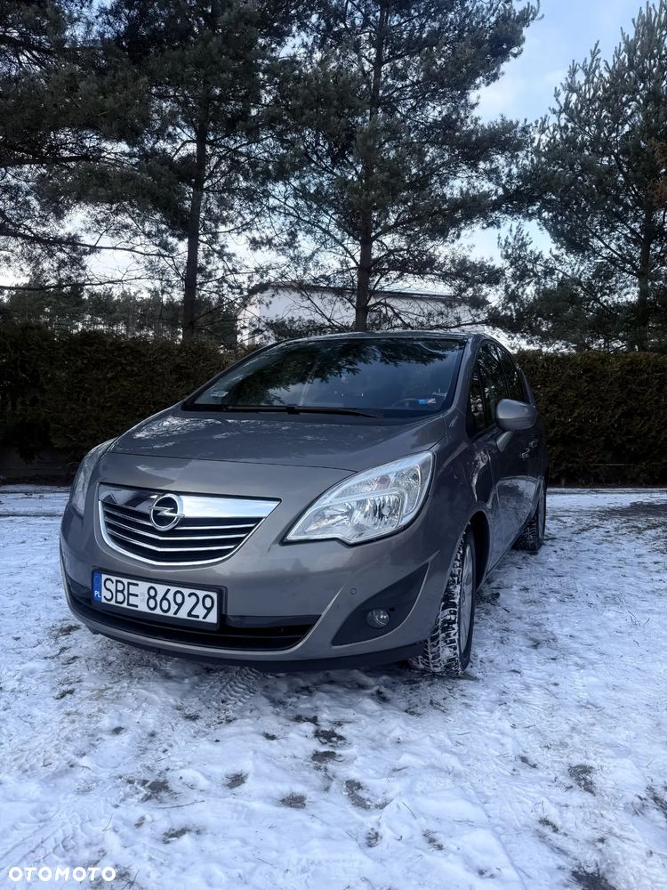 Opel Meriva 1.7 CDTI Cosmo - 1
