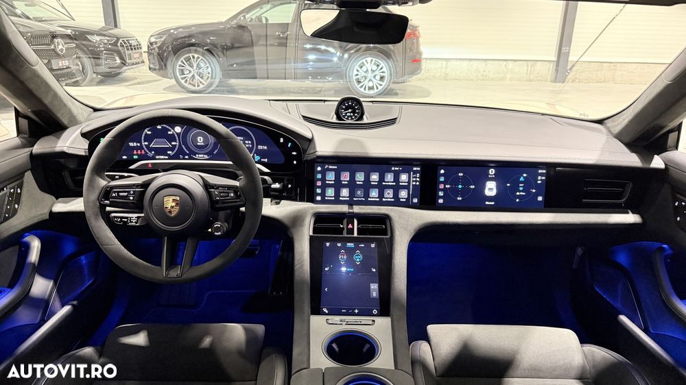 Porsche Taycan GTS Sport - 6