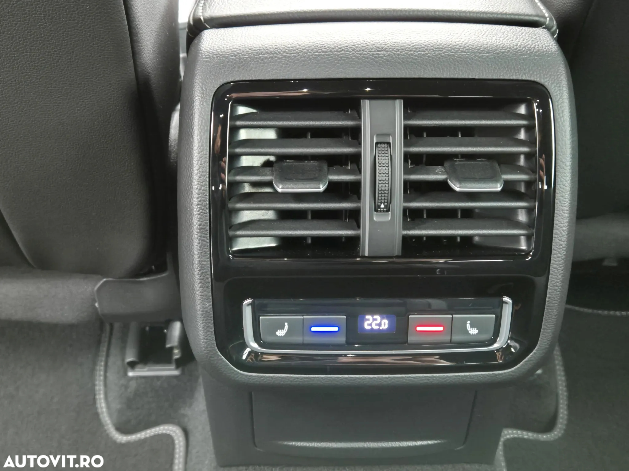 Volkswagen ARTEON 2.0 TSI DSG 4Motion R-Line - 12