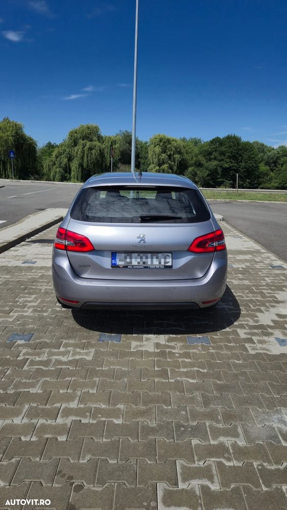 Peugeot 308 1.2 L PureTech Turbo S&S Active - 4