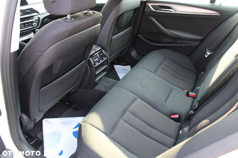 BMW Seria 5 - 15