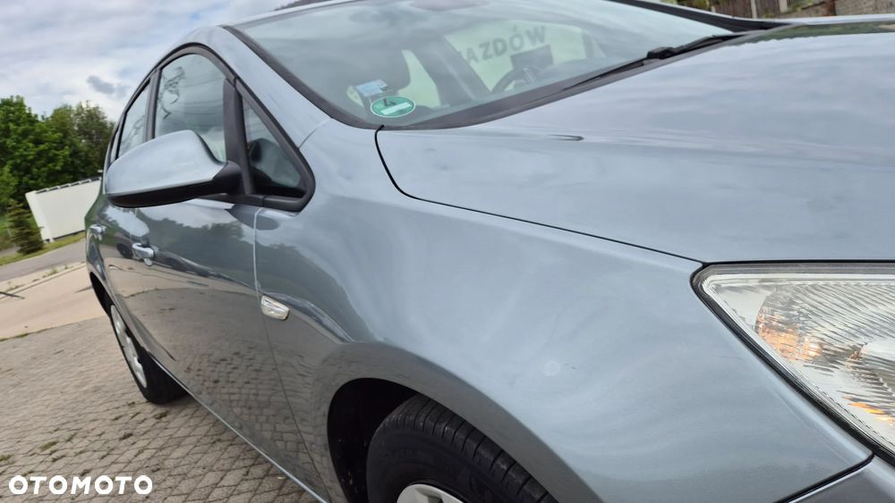Opel Astra 1.4 Turbo Design Edition - 24